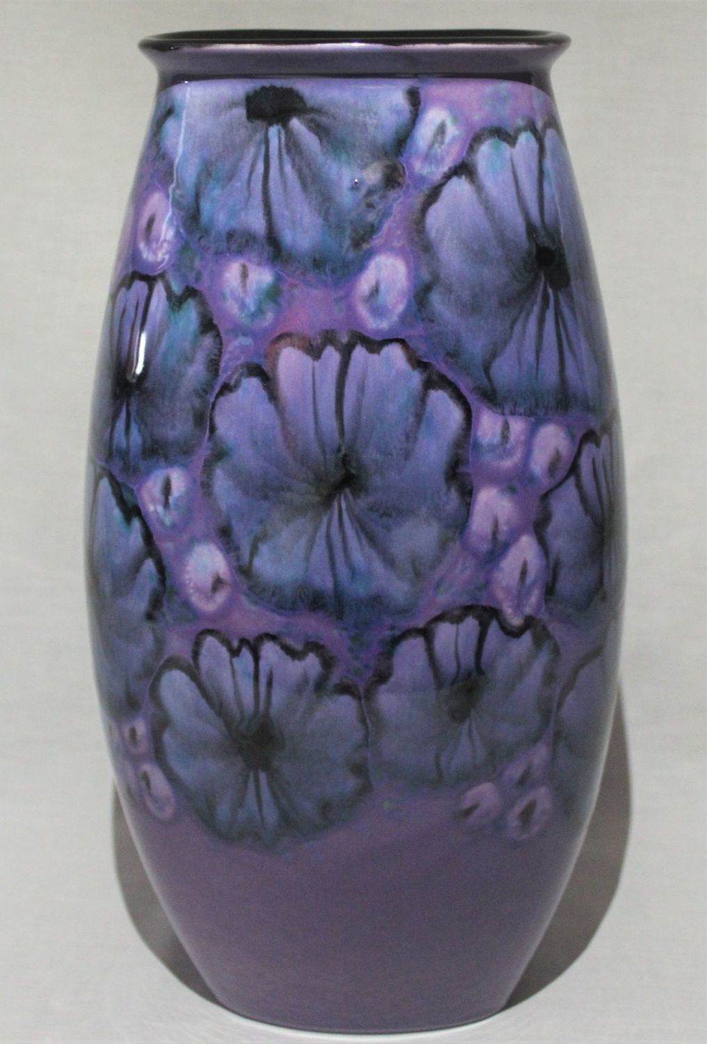 36cm Manhatton Vase - Jasmine design