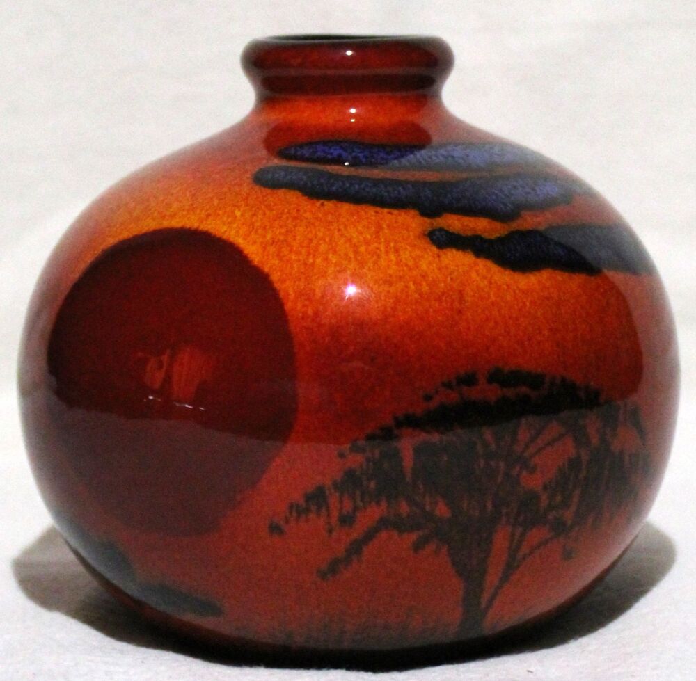 Hnad Thrown Venetian vase - Studio Poole African Sky