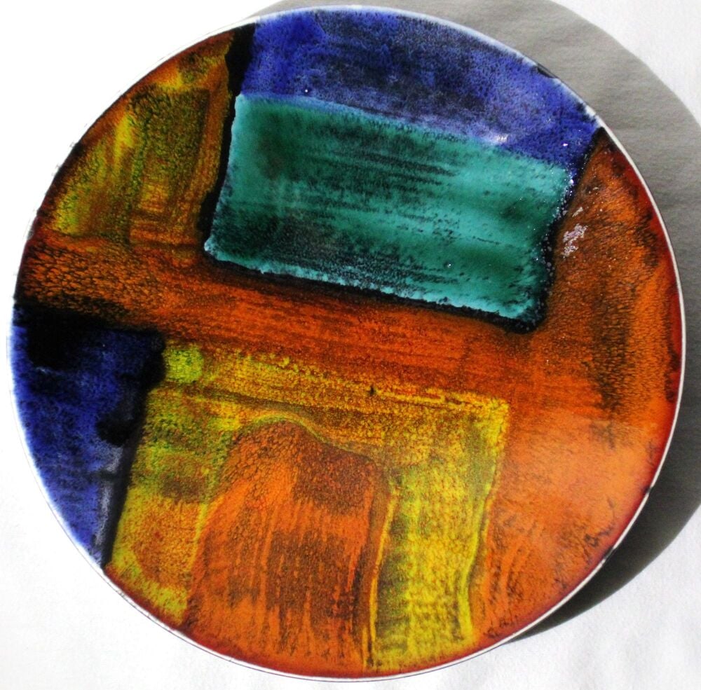 Shape 4 Display Bowl - Studio Poole Gemstones design