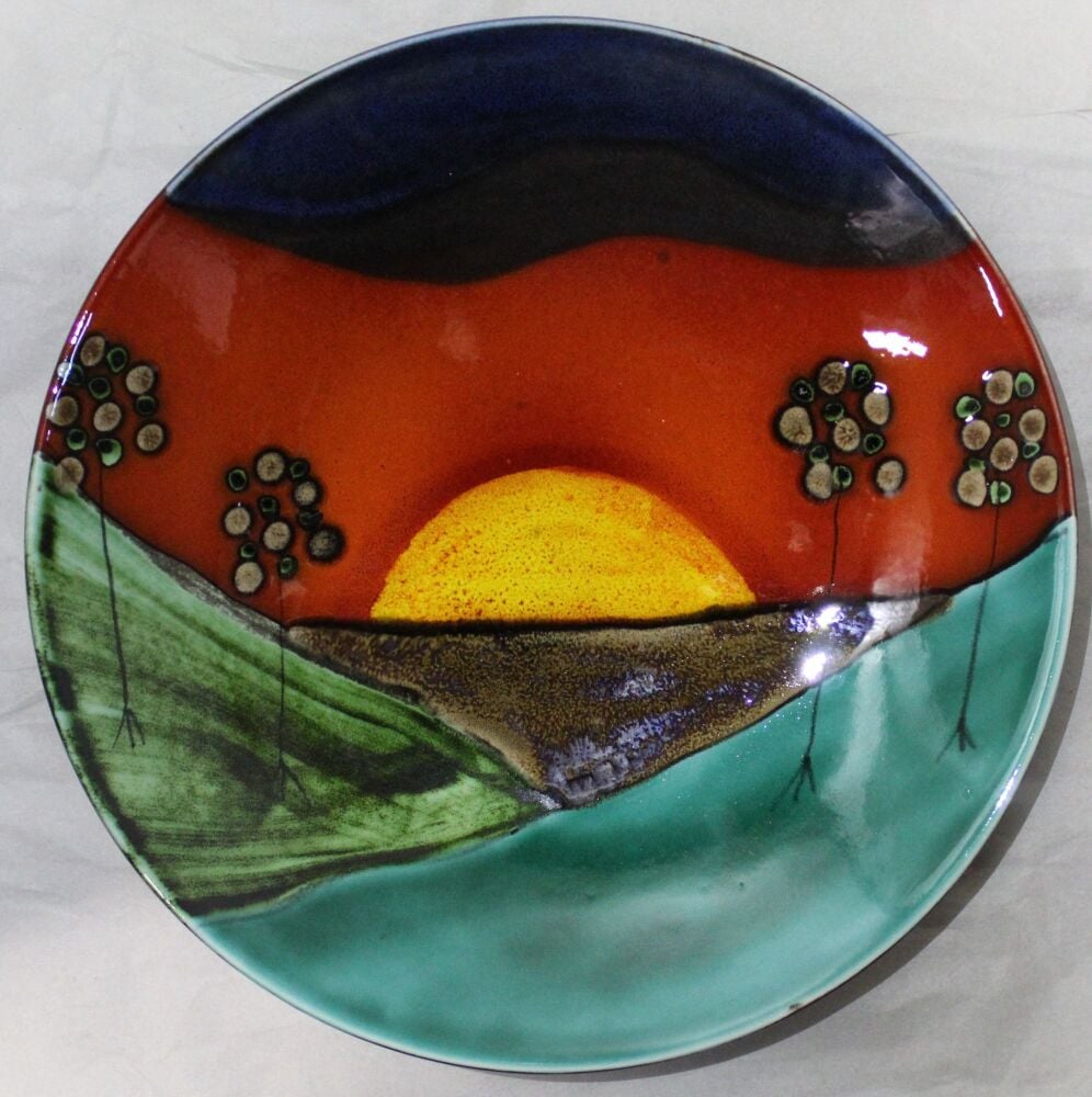 Shape 4 Display Bowl - Studio Poole Sunrise design