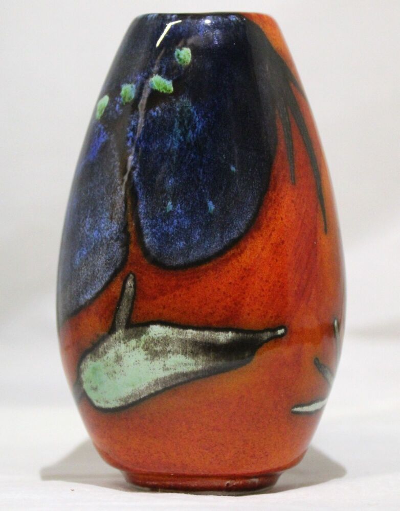 Hand-thrown, Mini Manhatton Vase - Himalayan Poppy design