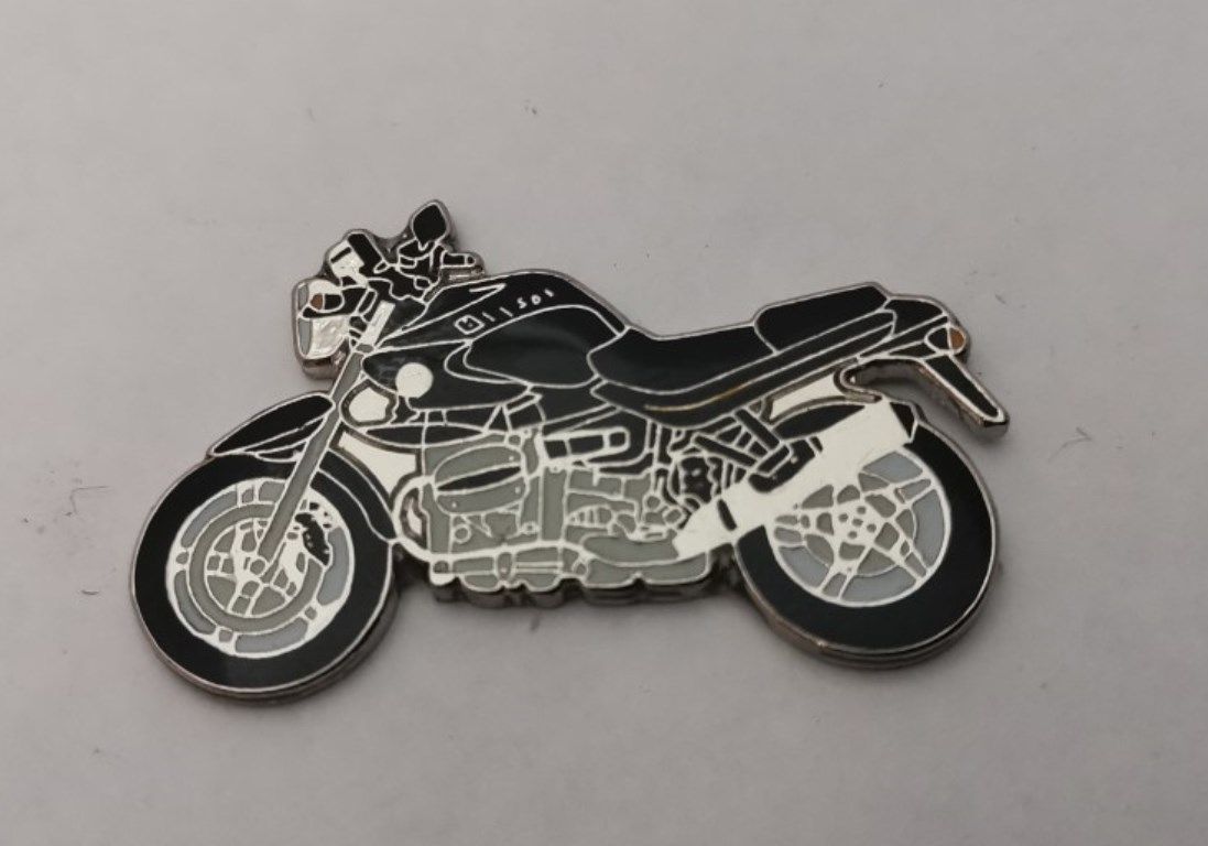 R1150R lapel pin badge (0833)..