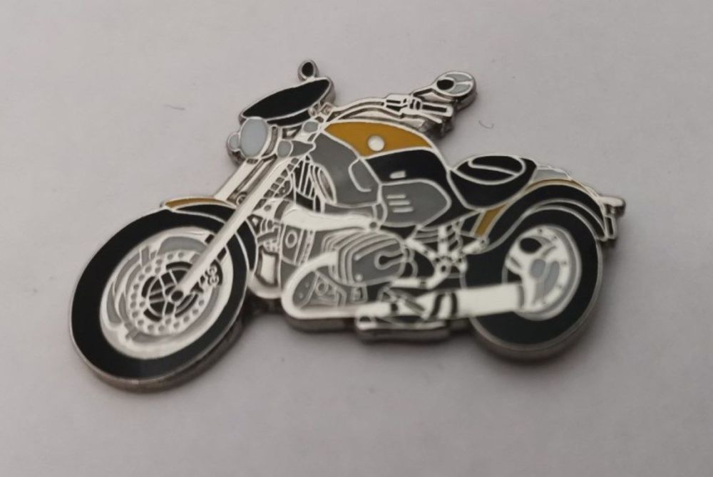 R1200C lapel pin badge (0855)..
