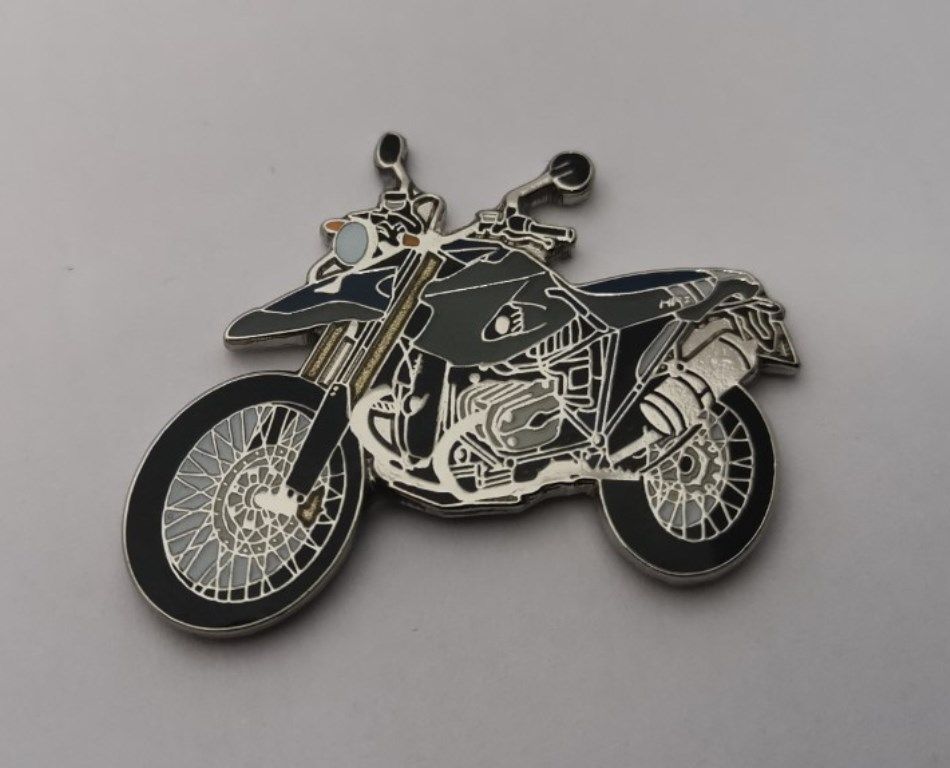 HP2 lapel pin badge (1022)..