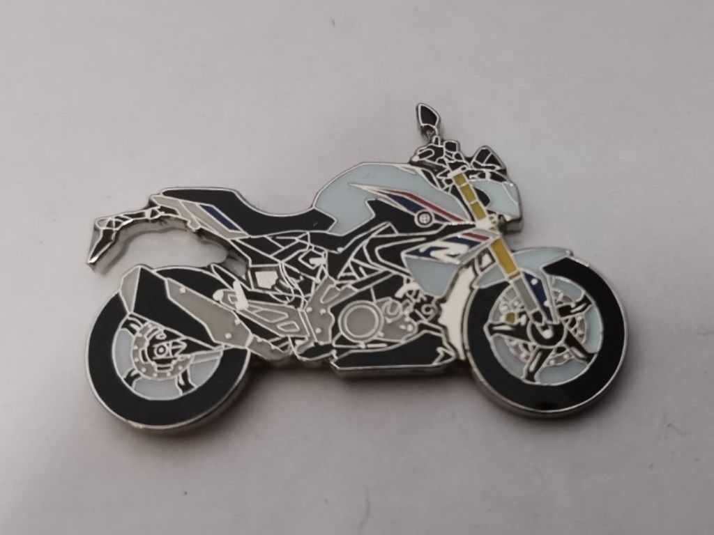 G310R lapel pin badge (1237)..