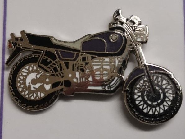 R100R lapel pin badge (0142)..