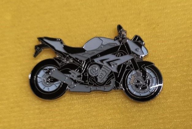 S1000R lapel pin badge (1268)..