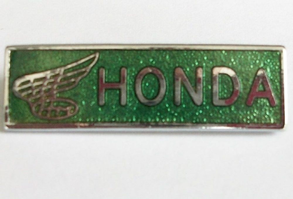 Honda enamel lapel pin badge