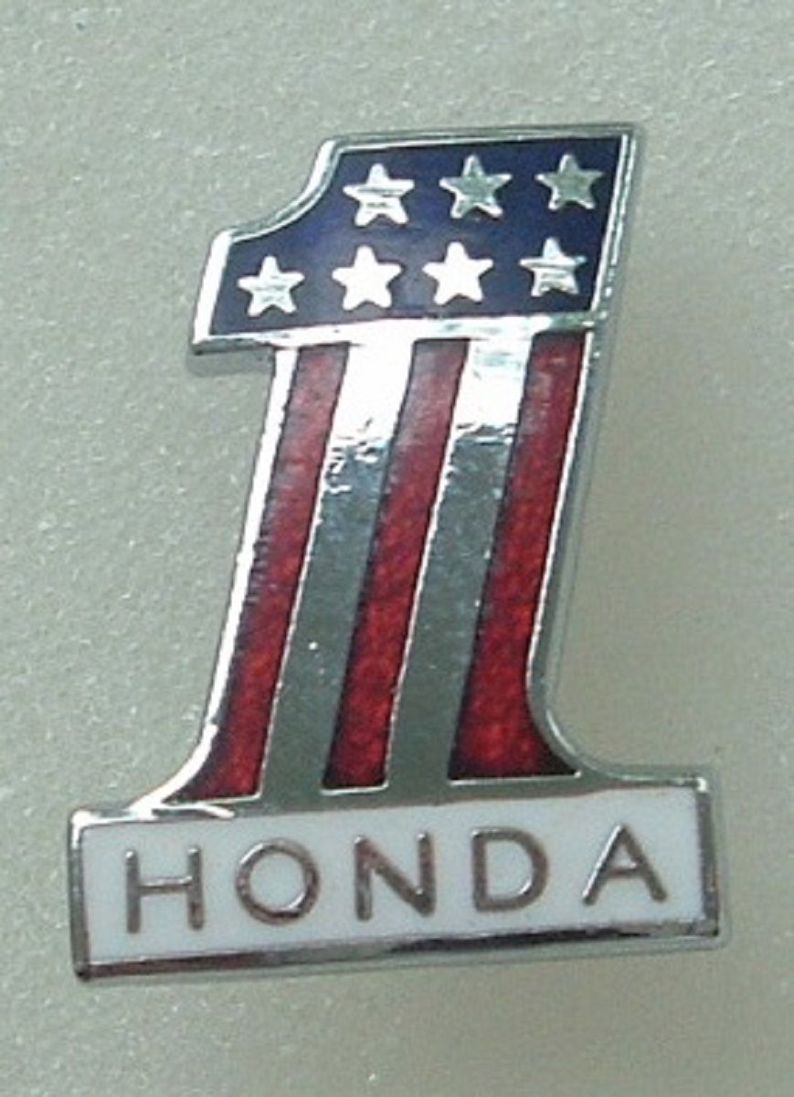 Honda enamel lapel pin badge