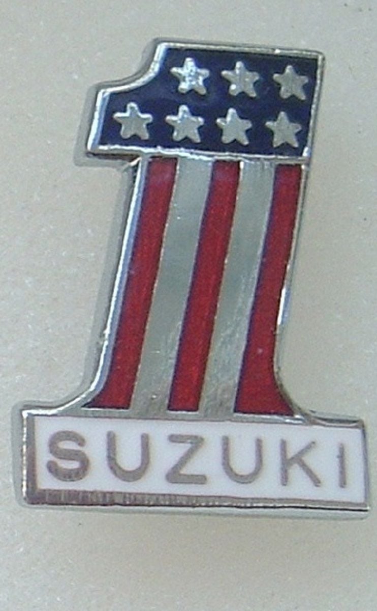 Suzuki enamel lapel pin badge