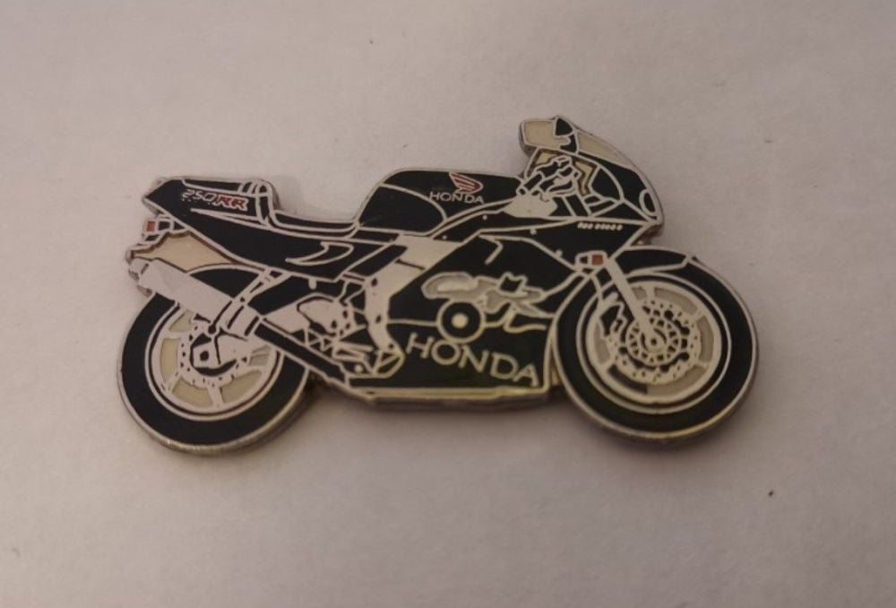 CBR250RR lapel pin badge (0422)