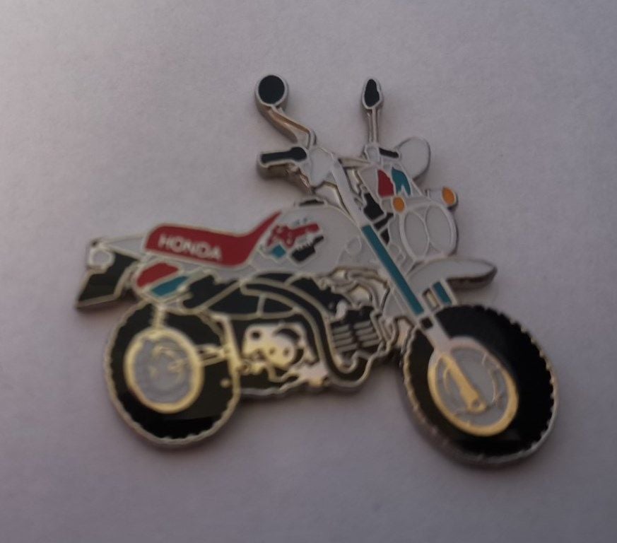 Monkey Bike lapel pin badge (0473)