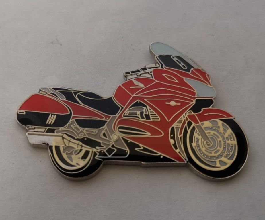 Pan European 1300 lapel pin badge (1121)