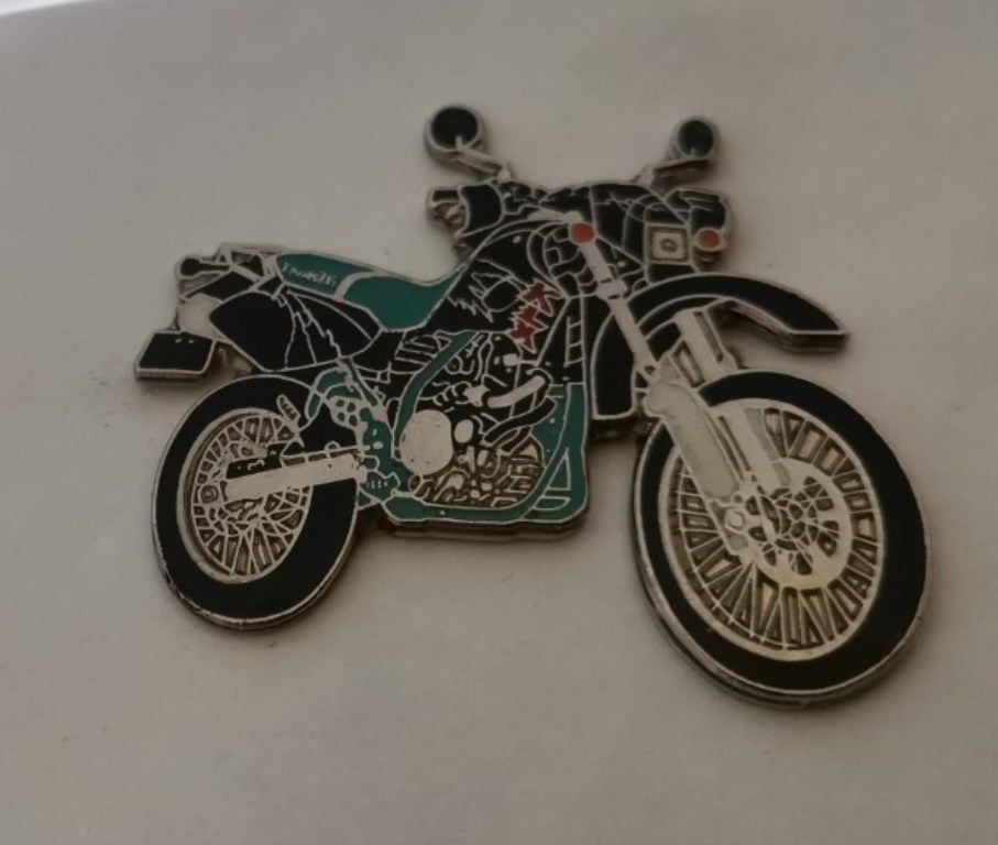 KLX650 lapel pin badge ((0245)