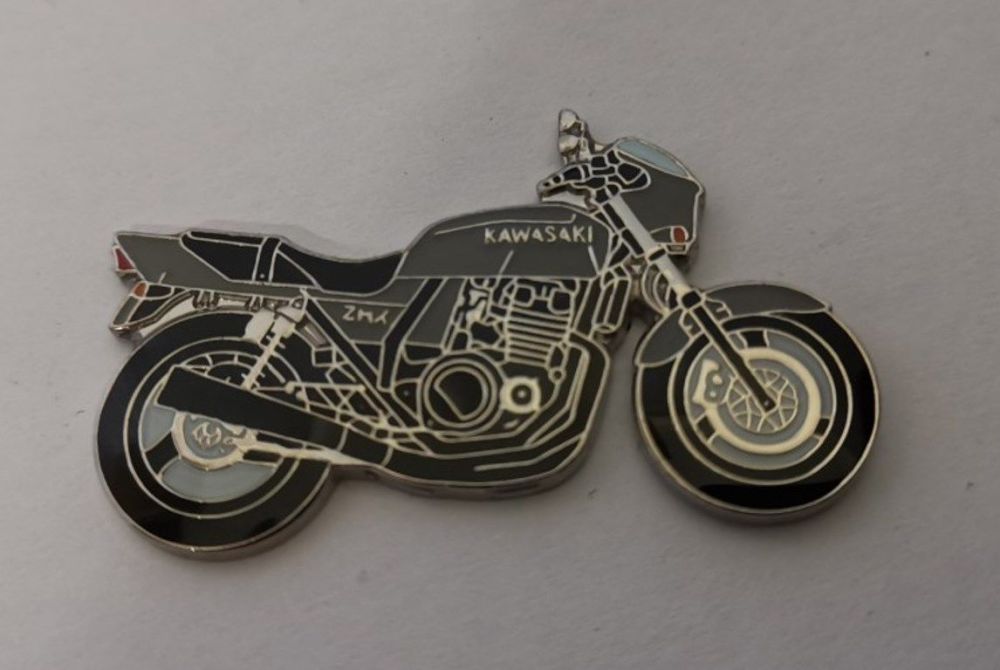 ZRX lapel pin badge (0414)