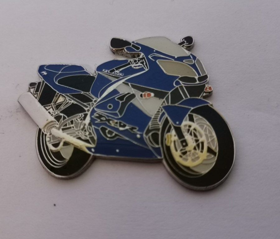 ZX9R lapel pin badge (0915)