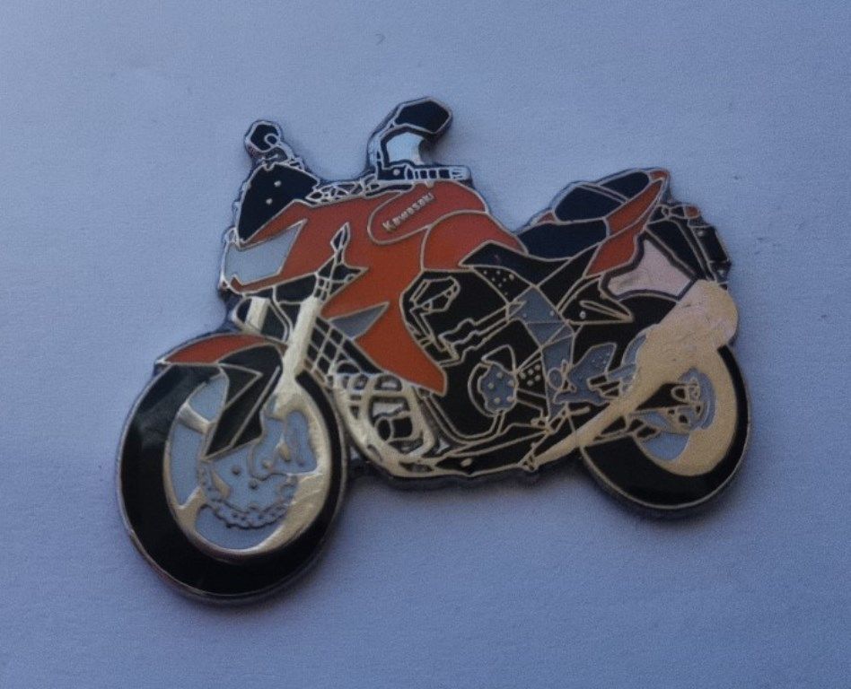 Z1000 lapel pin badge (1040)