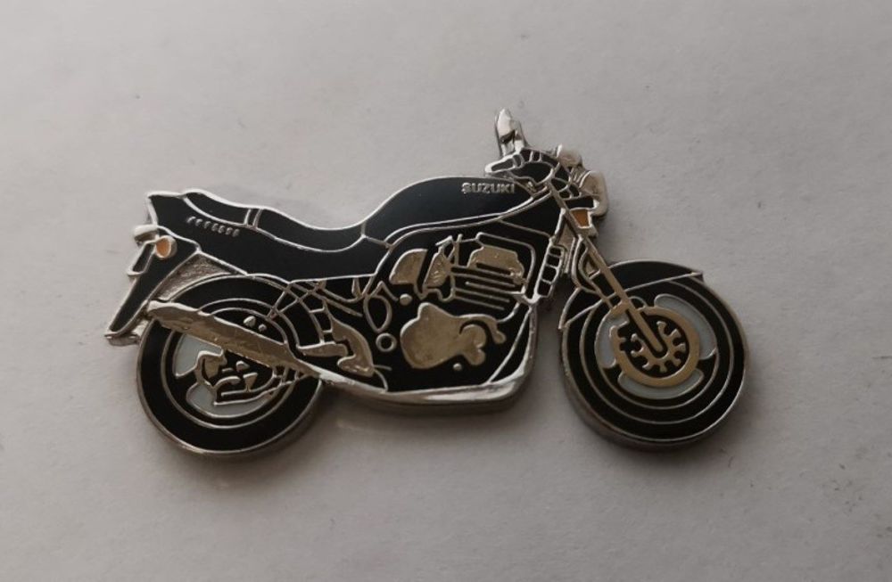 GSF600 lapel pin badge (0453)..