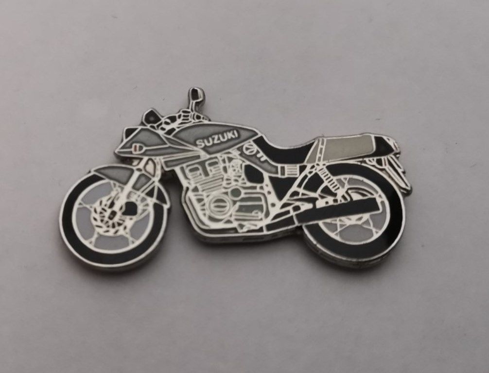 Katana HSX750S lapel pin badge (0615)..