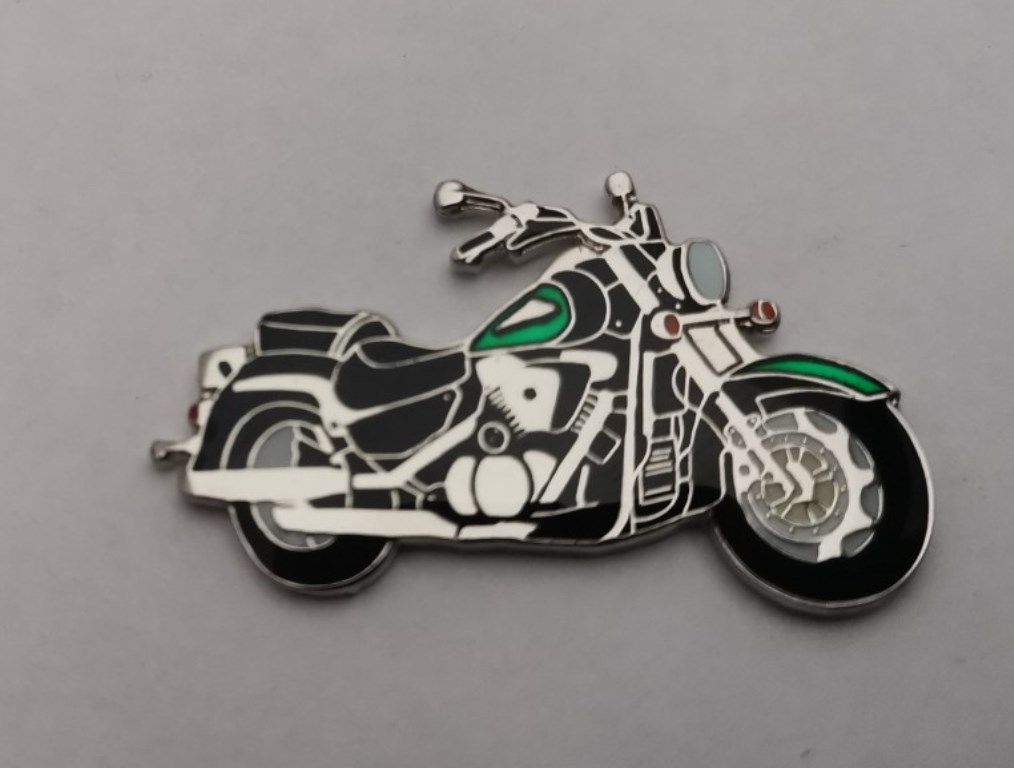 VL1500LC Intruder lapel pin badge (0692)..