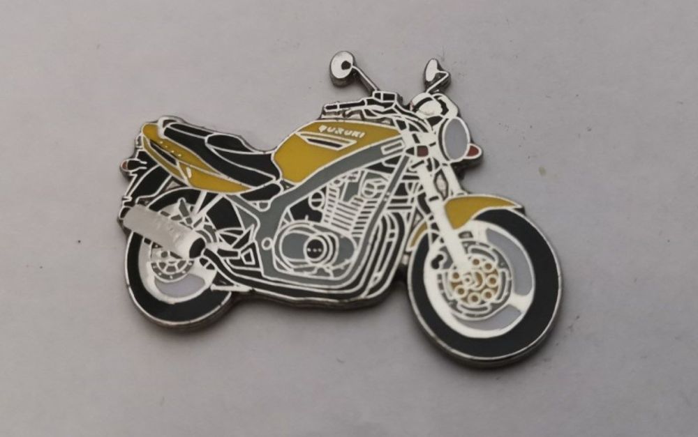 GS500 lapel pin badge (0812)..