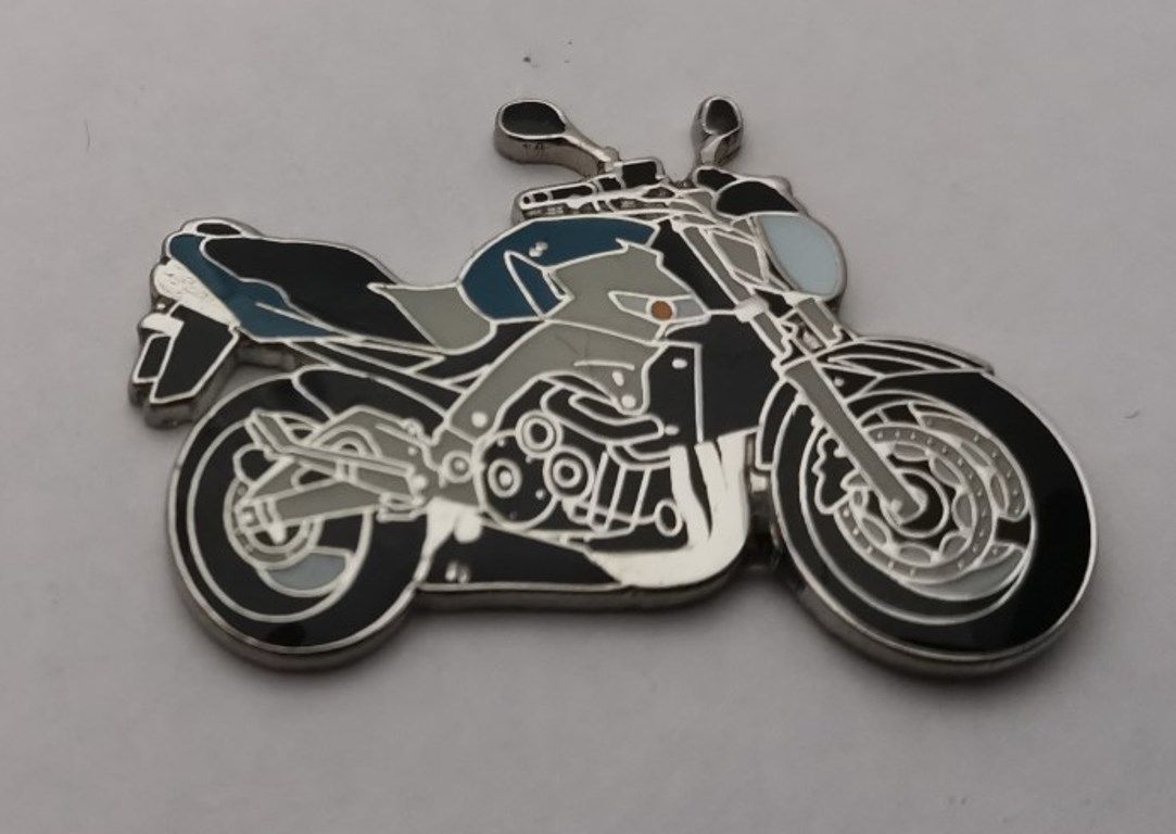 GSR600 lapel pin badge (1017)..