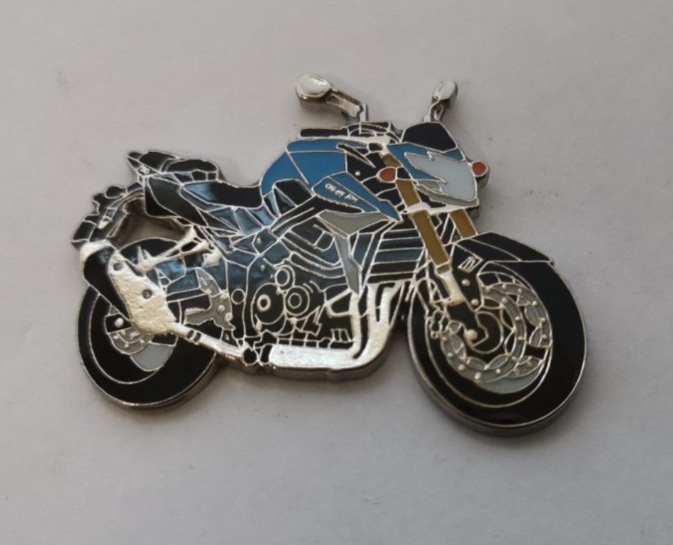 GSF750 lapel pin badge (1151)..