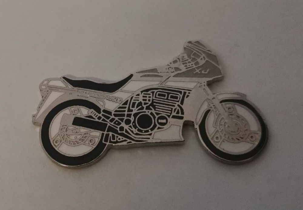 XJ600 lapel pin badge (0026)..
