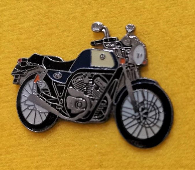 SRV lapel pin badge (0406)..