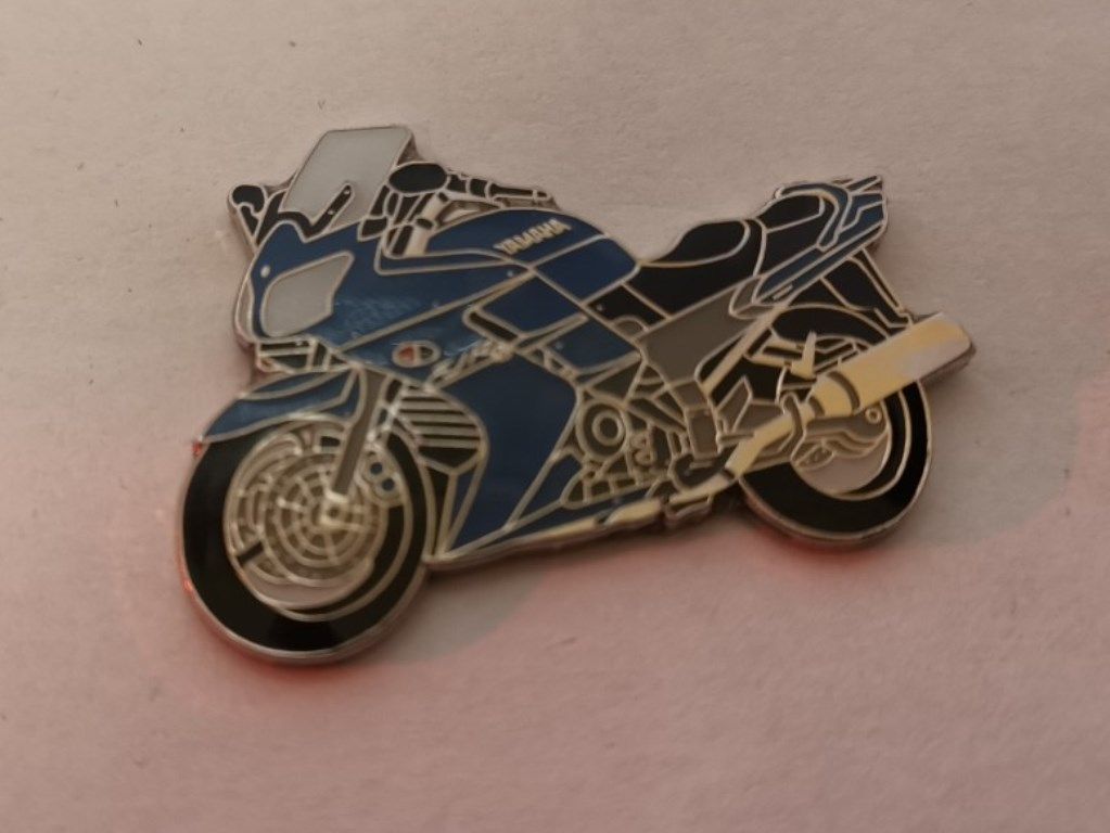 FJR1300 lapel pin badge (0806)..