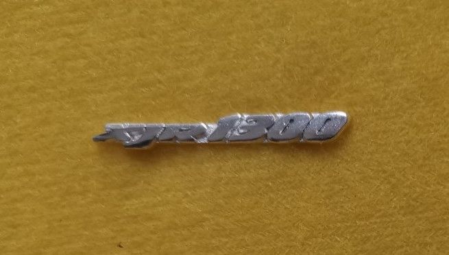 XJR1300 Logo lapel pin badge (0881)..