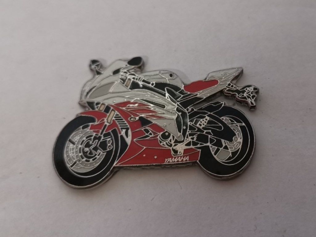 YZF R6 lapel pin badge (1003)..