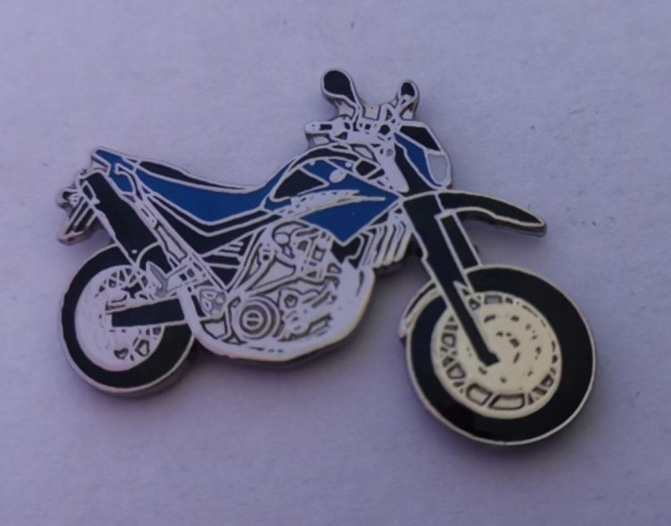XT660X lapel pin badge (1033)..