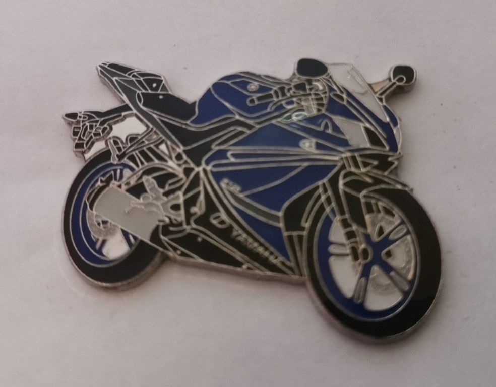 YZF-R125 lapel pin badge (1281)..