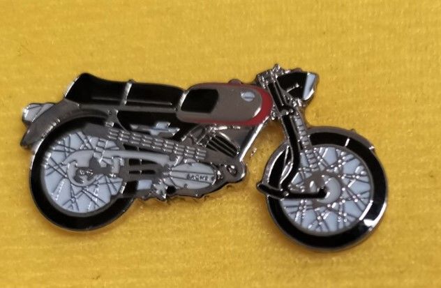 As Hercules K50 RX lapel pin badge (1128)