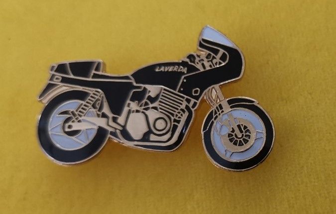 As Laverda SFC1000 lapel pin badge (0074)