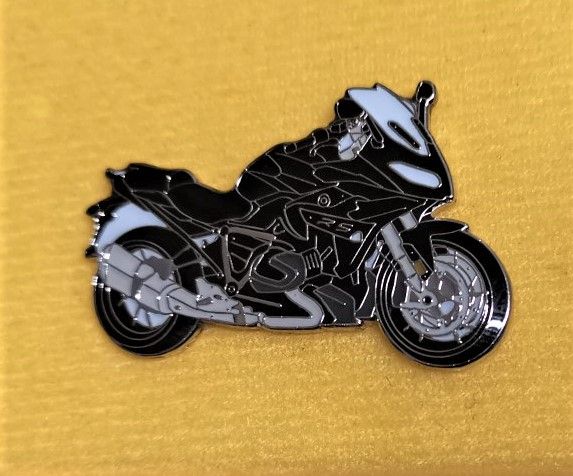 R1250RS lapel pin badge (1330)..