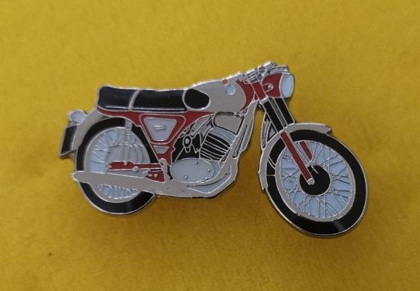 As Zundapp KS125 lapel pin badge (1127)