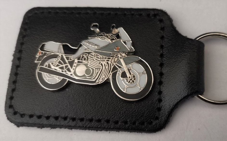 GSX750S badged keyring (0614))