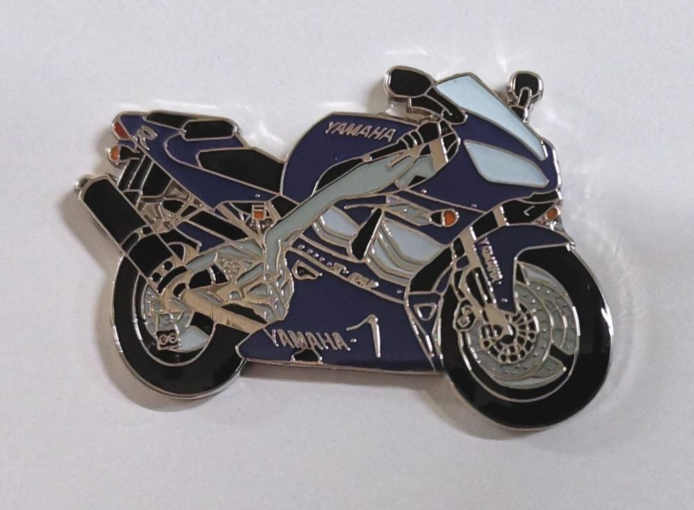 YZF R1 lapel pin badge (0790)..