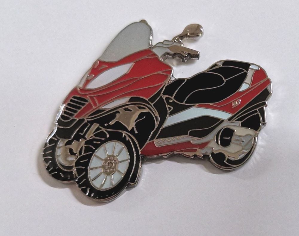 As Piaggio MP3 lapel pin badge (1102)