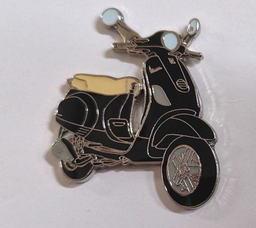 As Vespa LX125 lapel pin badge (1136)