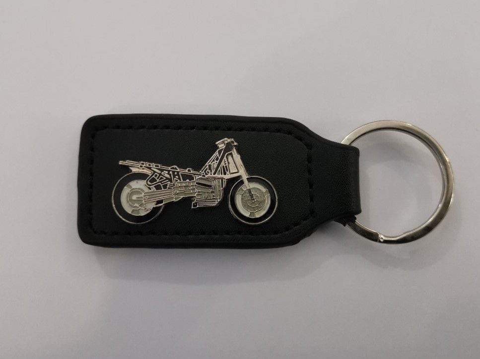 BMW Chassis badged keyring (0513).