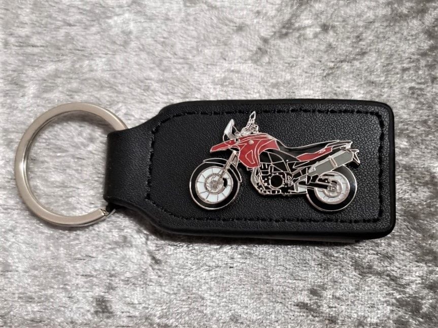 GS650 badged keyring (1112)