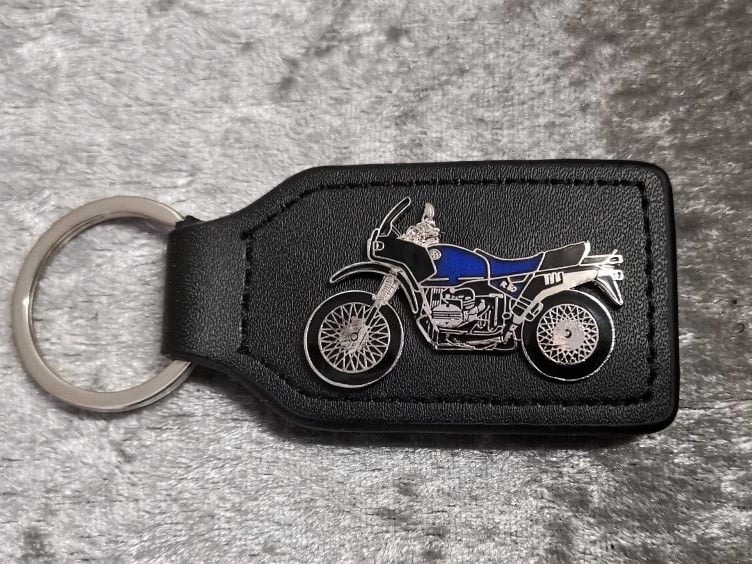 R100GS badged keyring (0132)