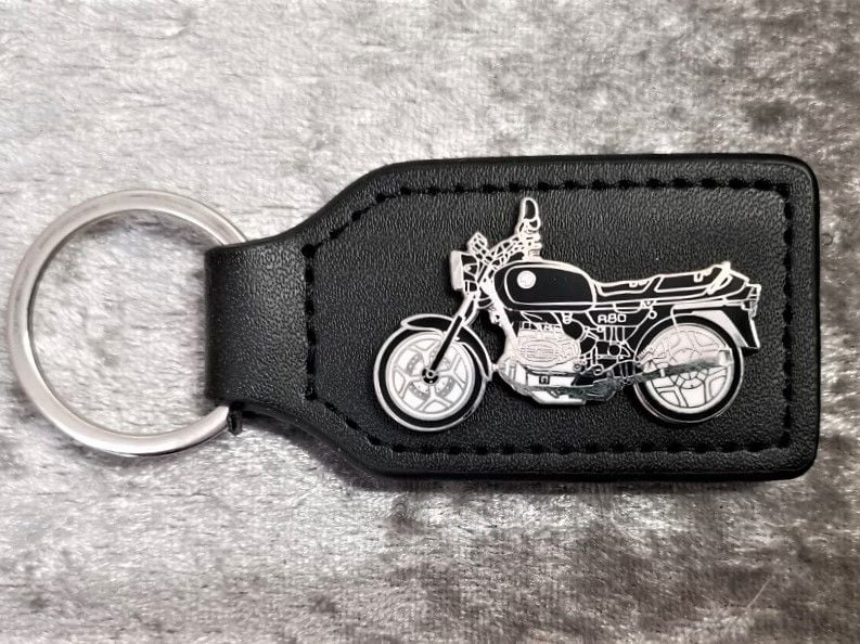 R80 badged keyring (0279)