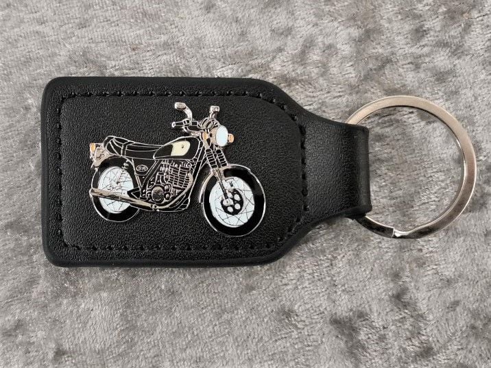 SR500 badged keyring (0410)