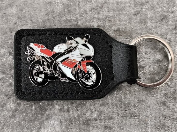 YZF R1 badged keyring (1084)