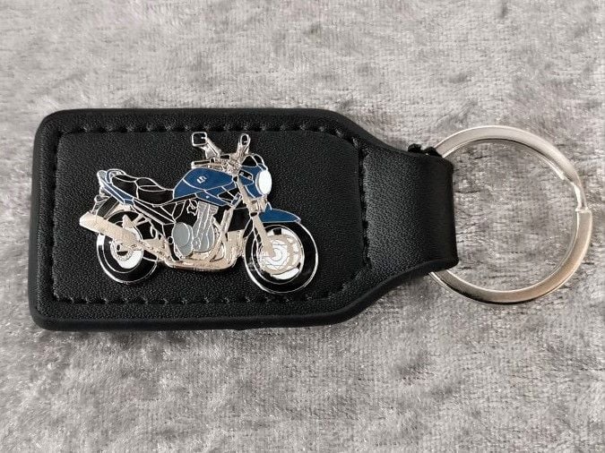 BANDIT 1250 badged keyring (1047)