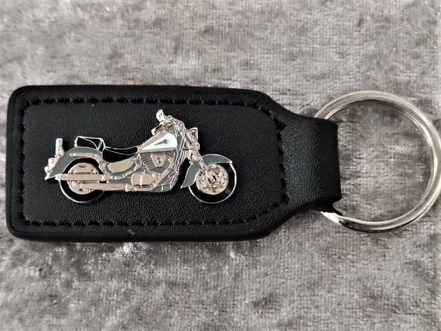 INTRUDER 1500LC badged keyring (0941)